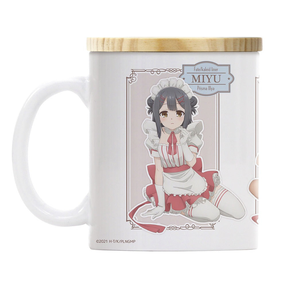 劇場版「Fate/kaleid liner プリズマ☆イリヤ Licht 名前の無い少女」 ウエイトレス服のイリヤ&美遊&クロエ フタ付きフルカラーマグ.. 【01/24頃入荷】