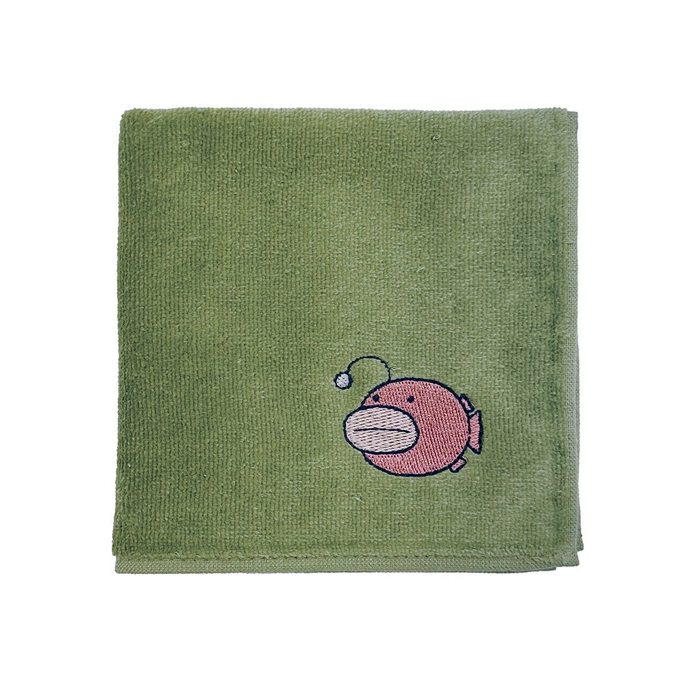 ガールズ&パンツァー 最終章 あんこうチーム 刺繍ハンドタオル LIGHT BROWN 【02/04頃入荷】