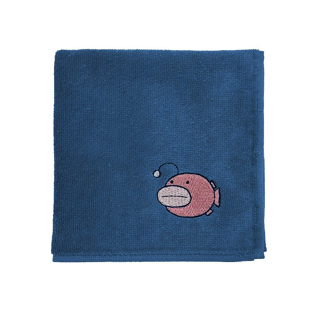 ガールズ&パンツァー 最終章 あんこうチーム 刺繍ハンドタオル LIGHT BROWN 【02/04頃入荷】