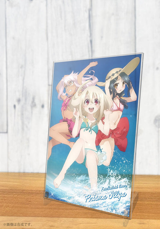 Fate/kaleid liner プリズマ☆イリヤ ツヴァイ ヘルツ！ 水着のイリヤ＆美遊＆クロエ アクリルアートスタンド 【01/24頃入荷】