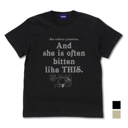 葬送のフリーレン ミミックに食べられるフリーレン Tシャツ SAND KHAKI XL 【02/04頃入荷】