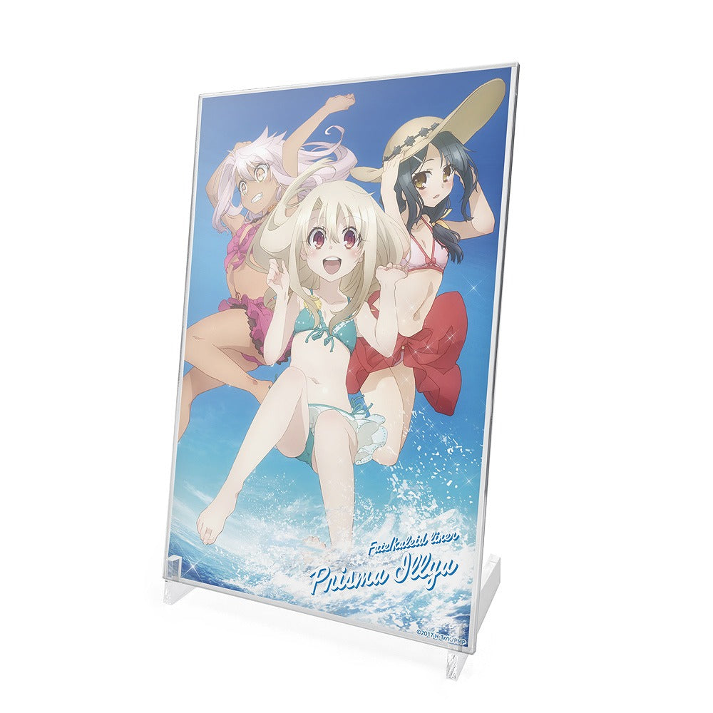Fate/kaleid liner プリズマ☆イリヤ ツヴァイ ヘルツ！ 水着のイリヤ＆美遊＆クロエ アクリルアートスタンド 【01/24頃入荷】