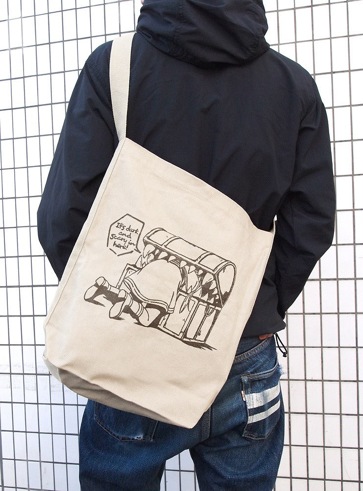 葬送のフリーレン ミミックに食べられるフリーレン ショルダートート 【02/04頃入荷】