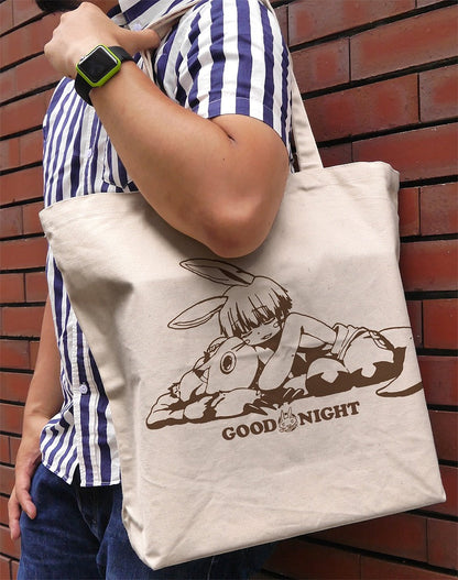 メイドインアビス 烈日の黄金郷 描き下ろし ナナチ スヤスヤ ラージトート NATURAL  【04/04頃入荷】